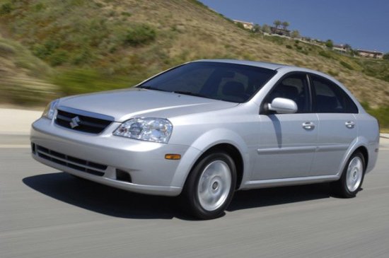 Suzuki thu hồi 184.000 xe sản xuất bởi GM vì nguy cơ cháy